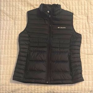 NWOT Columbia women’s vest